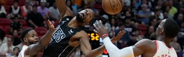 体育明星-KD突然受伤篮网又遭变数，如何应对将决定球队未来