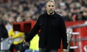 巴萨vs赫罗纳历史战绩：10次交锋巴萨6胜2平2负，上赛季遭双杀