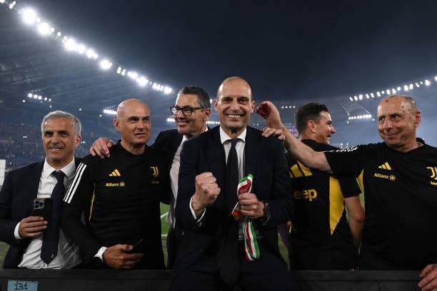 1715817747836063888.jpg 2153149000-612x612.jpg